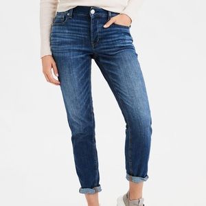 American Eagle Tomgirl Jeans